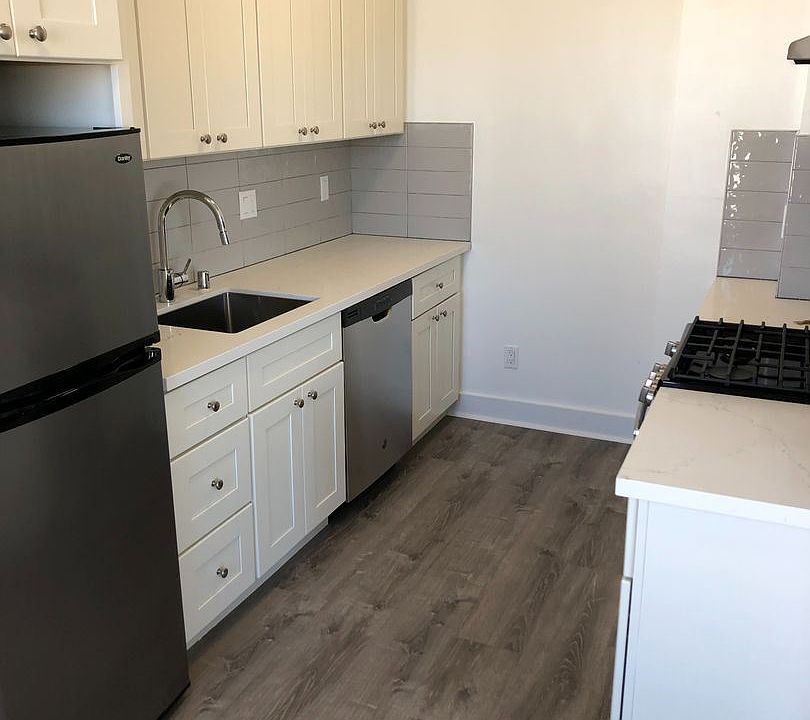 1st image of 1101 Francisco St #205