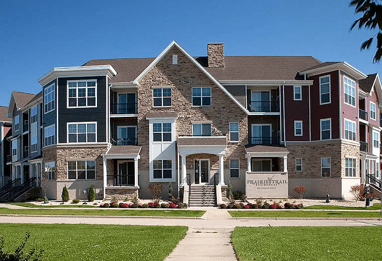 Prairie Trails Residence — Photo 1
