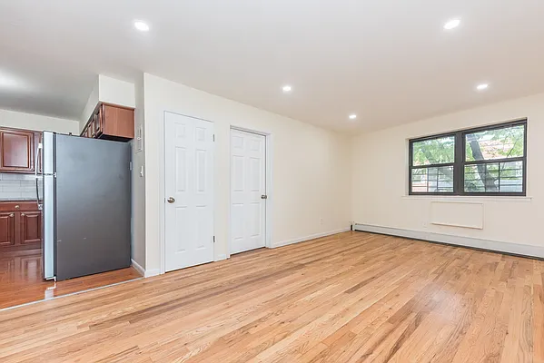 Rented by Modern Spaces | media 3