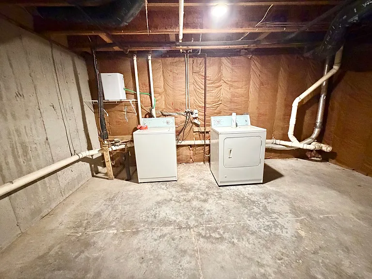 7 Ira Ln — Photo 20