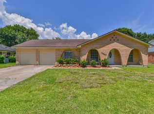 10427 Rustic Rock Rd, La Porte, TX 77571