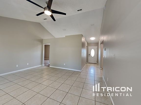 2nd image of 6582 Cedro Ct