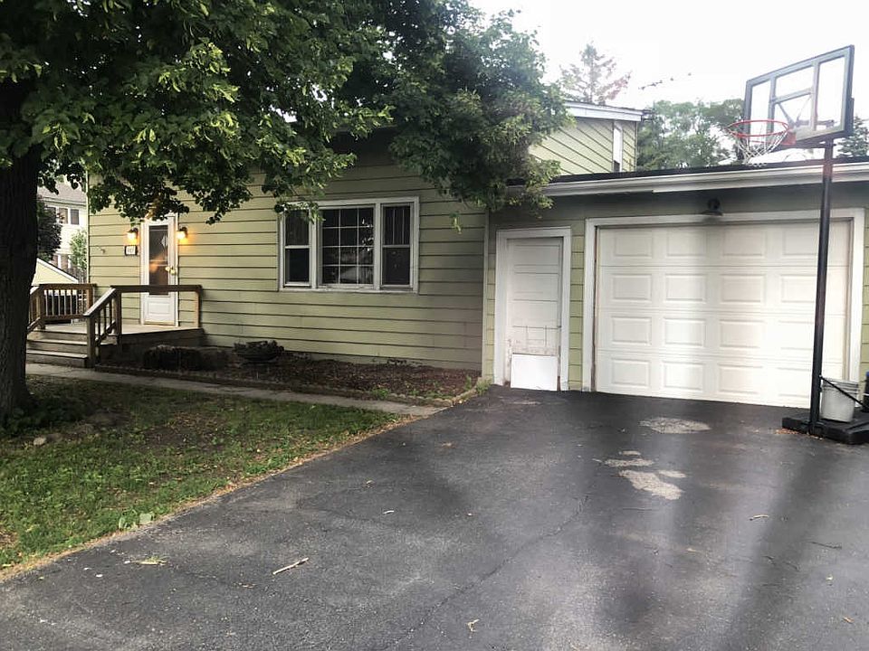 1st image of 9907 S McVicker Ave