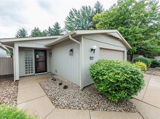 11039 Westwind Ct, Strongsville, OH 44149
