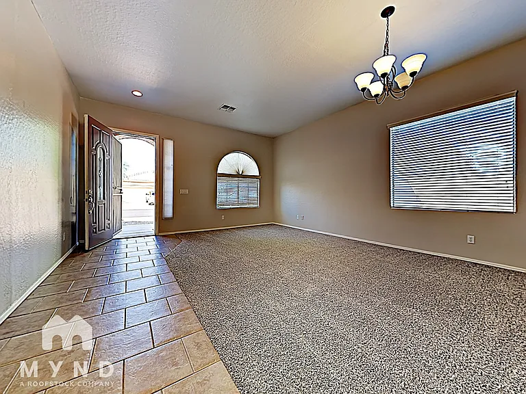 18392 W Estes Way — Photo 2