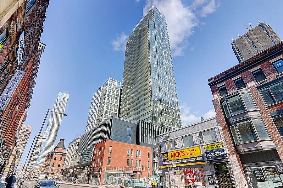 Building Photo - 3 Gloucester St #3602