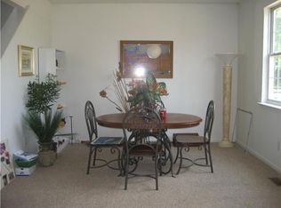 28 Maureen Way, Bear, DE 19701
