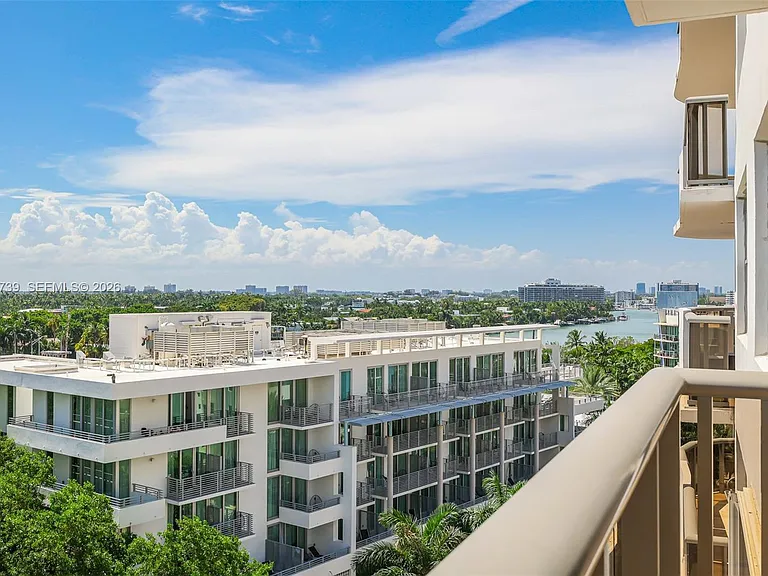 6039 Collins Ave #936 — Photo 19