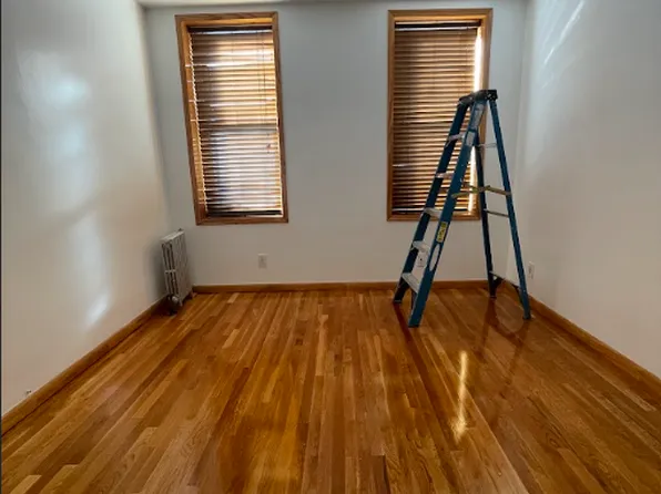 283 Schaefer Street image 5 of 12