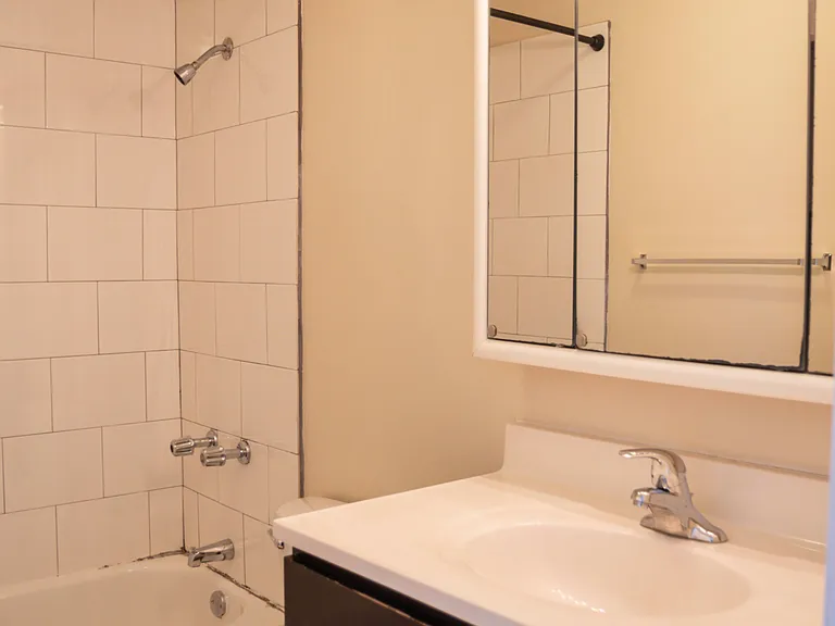 3350 N Sheffield Ave #2 — Photo 9