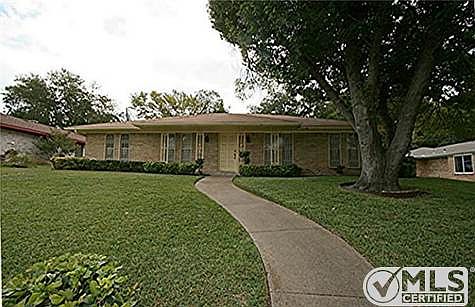1st image of 3744 Kiest Knoll Dr