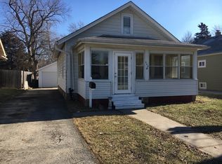 908 Talma St, Aurora, IL 60505