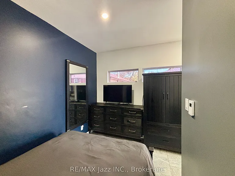 751 Phillip Murray Ave #3 — Photo 8
