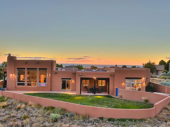 5th image of 13522 Elena Gallegos Pl NE