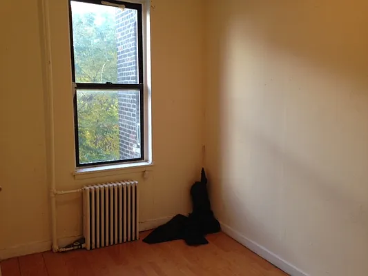 Rented by David Francis New York LLC | media 9