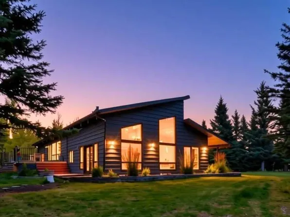 16 E Mountain View Park, Rocky View County, AB T0L 0K0