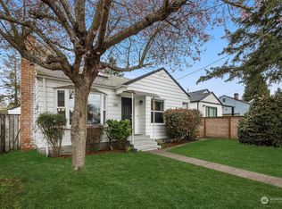 326 N 103rd St, Seattle, WA 98133