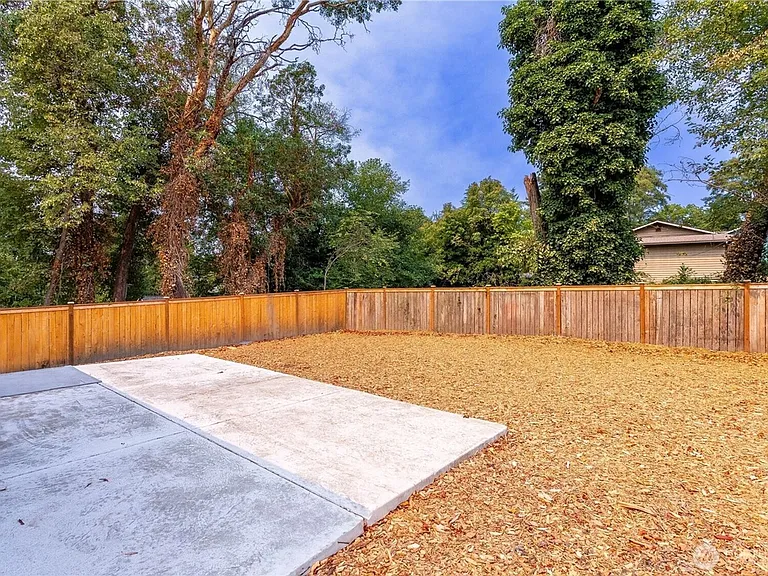 2644 SW 112th St — Photo 32