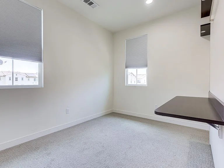 597 Mustang St — Photo 23