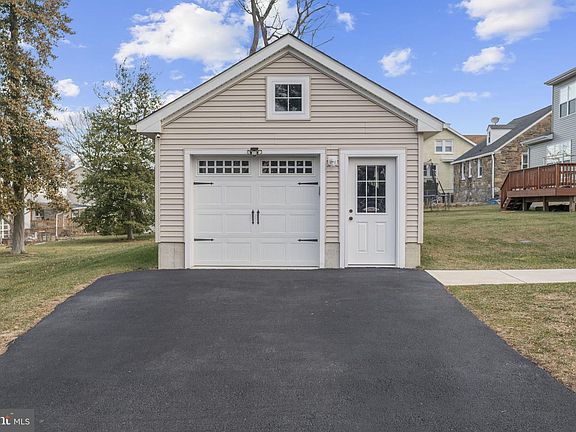 5th image of 122 Church Rd