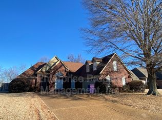 2294 Kindlewood Dr, Southaven, MS 38672