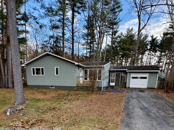 148 Lake Shore Drive, Copake, NY 12516