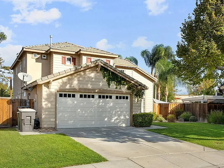 2293 Joseph Damon Dr — Photo 3