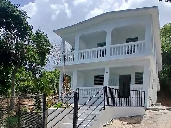 159 Calle Gladiola Sector Aguas Claras, Ceiba, PR 00735