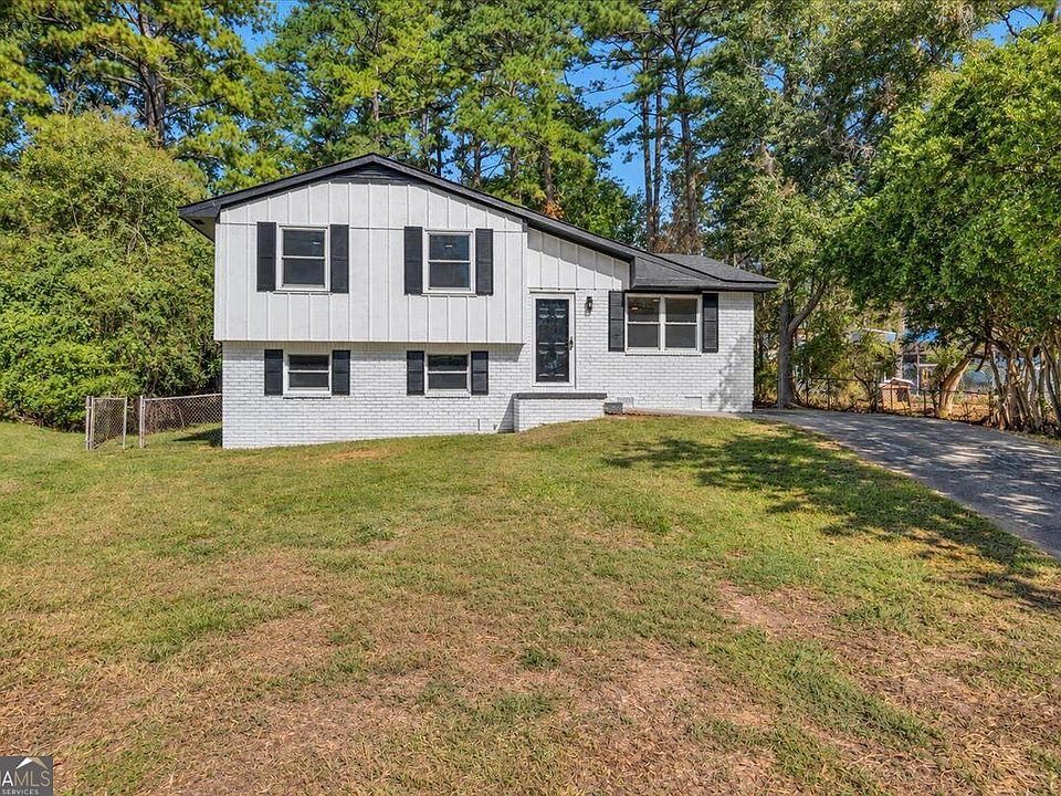 1st image of 7977 Flanders Ct