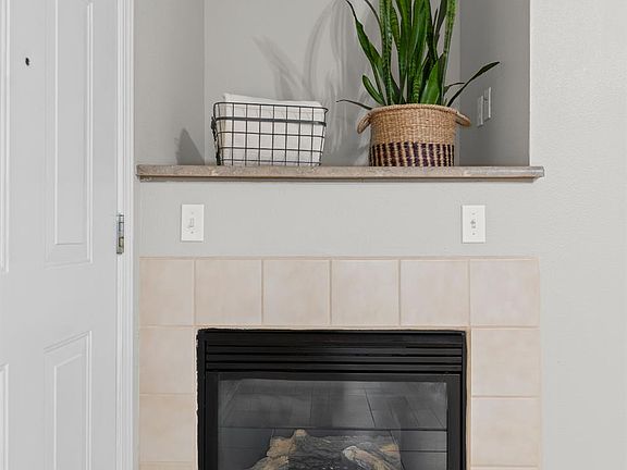 4th image of 501 Gibson Dr APT 622