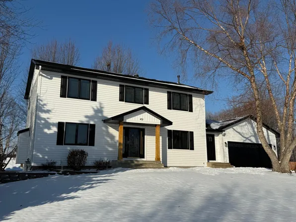 401 Elder Ct NW, Saint Michael, MN 55376