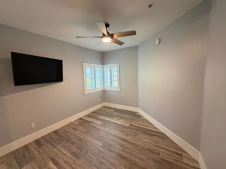 7401 W Arrowhead Clubhouse Dr #1040 — Photo 10