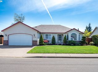 1769 Carriage Pl, Springfield, OR 97477