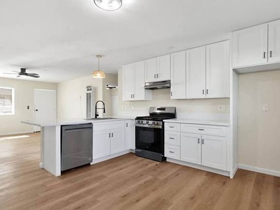 3rd image of 18254 Madrone St #C