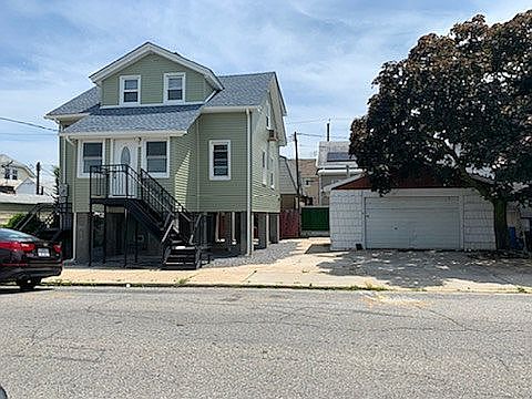 2nd image of 50 Florence Ave