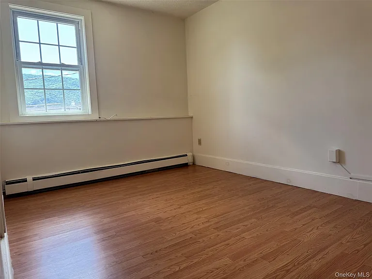 294 Main St #2D — Photo 8