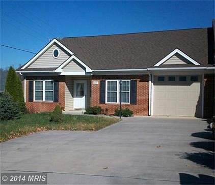 2nd image of 2520 Greenport Dr