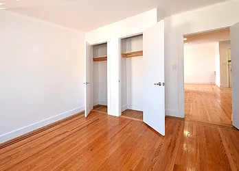 Rented by City Prime Commercial Realty 