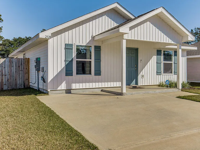 2528 Sutton Place Dr — Photo 28