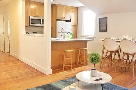 2nd image of 308 S Quince St Floor 2