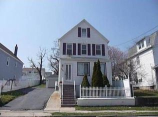 103 S Fulton St, Woodbridge, NJ 07095