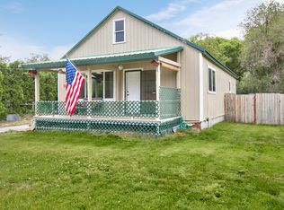 7210 Ahtanum Rd, Yakima, WA 98903