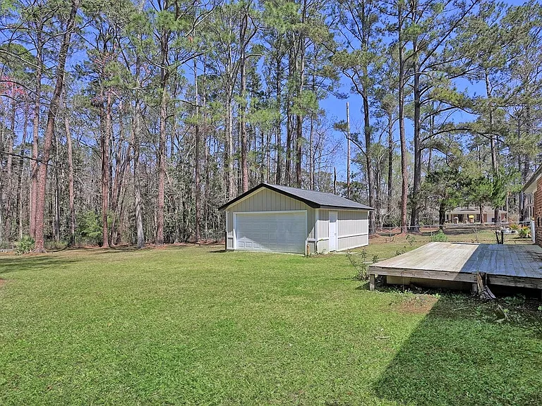 102 Mulberry Way — Photo 17
