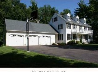 15 Ellsworth Cir, South Windsor, CT 06074