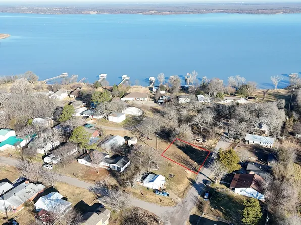 409 Kirk Ln, West Tawakoni, TX 75474