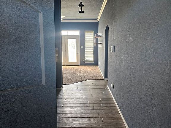 3rd image of 1150 Shanna Dr