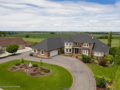 5997 E Pheasant Dr, Ammon, ID, 83401