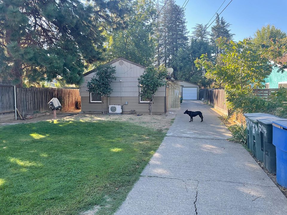 Front of Duplex, front unit is available.