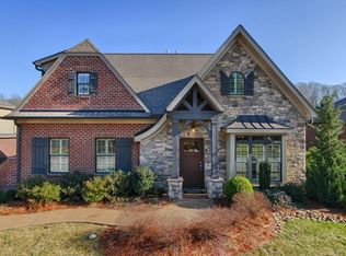 11220 Matthews Cove Ln, Knoxville, TN 37934