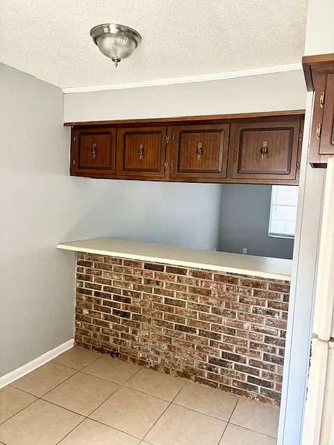 2 bed, 1.5 bath, 1060 sqft, $900 — Photo 4